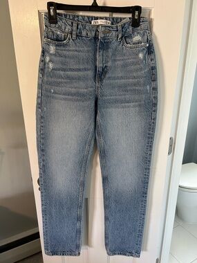 Zara Light Blue Faded Straight-Leg Jeans